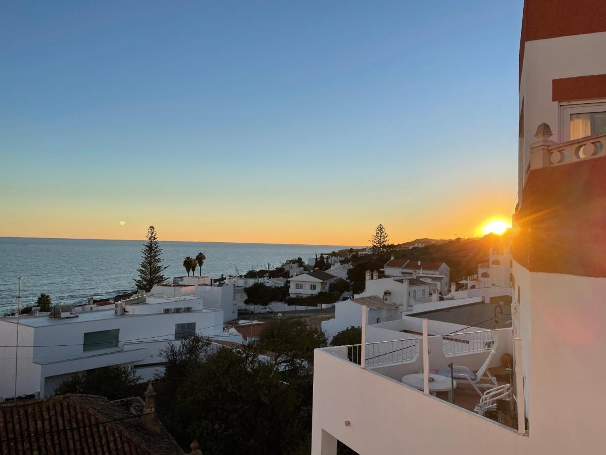 M&M'S Cosy Apartment - Sea View Senhora da Luz 외부 사진