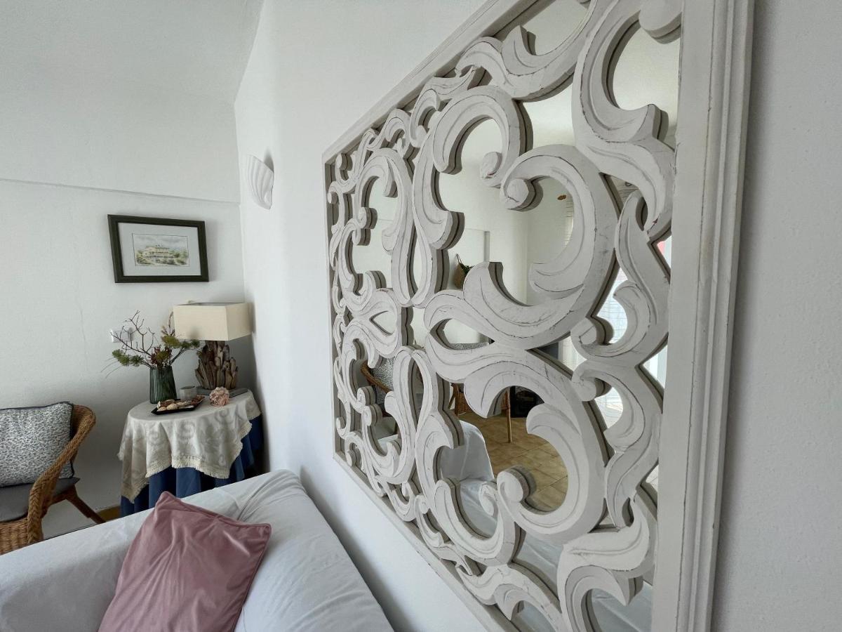 M&M'S Cosy Apartment - Sea View Senhora da Luz 외부 사진